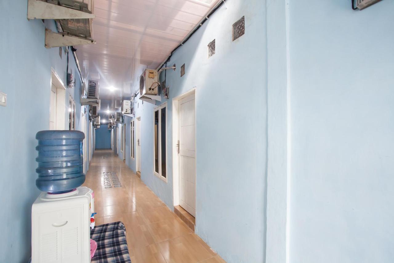 Oyo Life 2601 Residence Damai Helvetia Pulauberayan Экстерьер фото